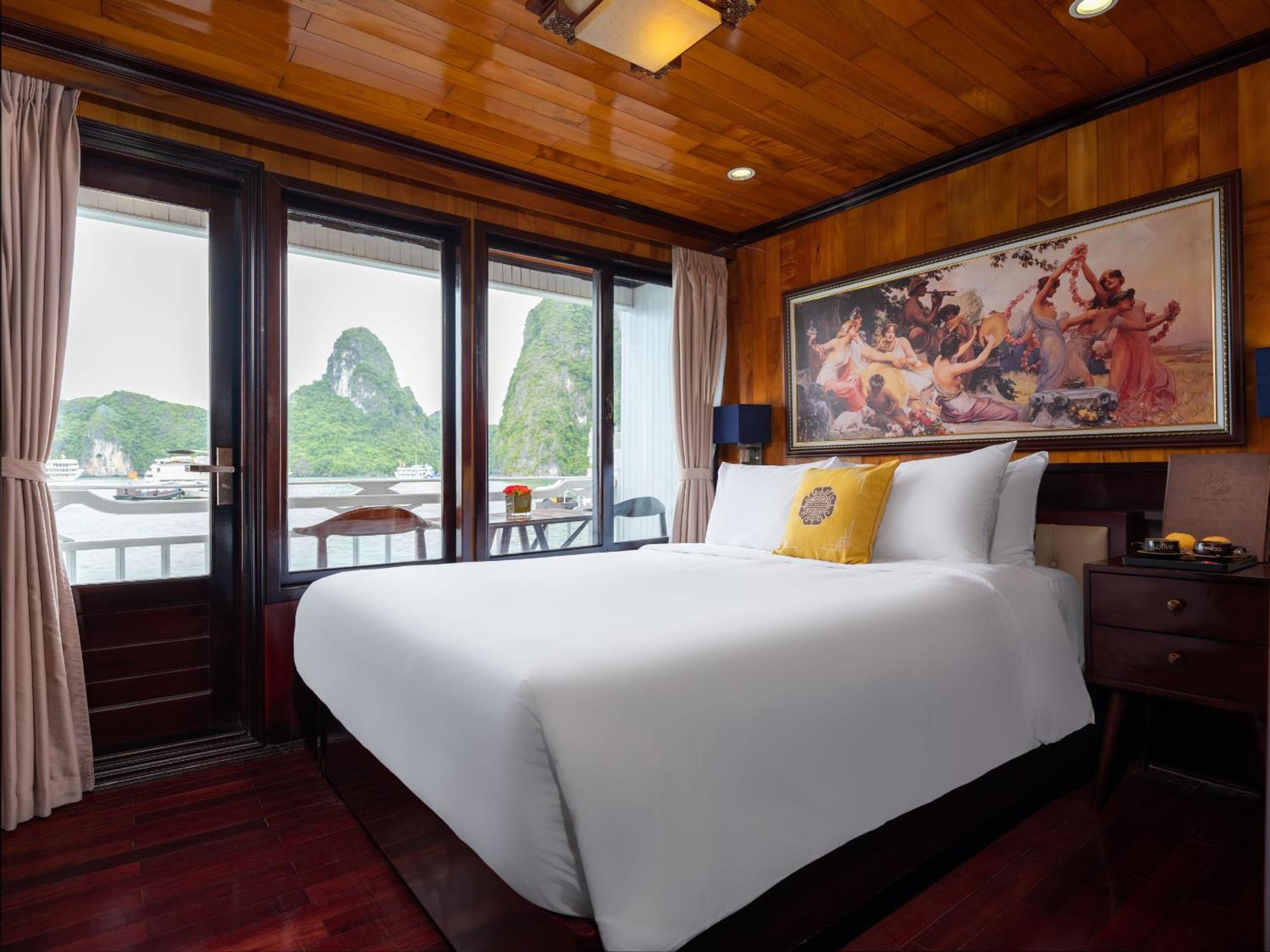 Hera Boutique Cruise Ha Long Bay Экстерьер фото