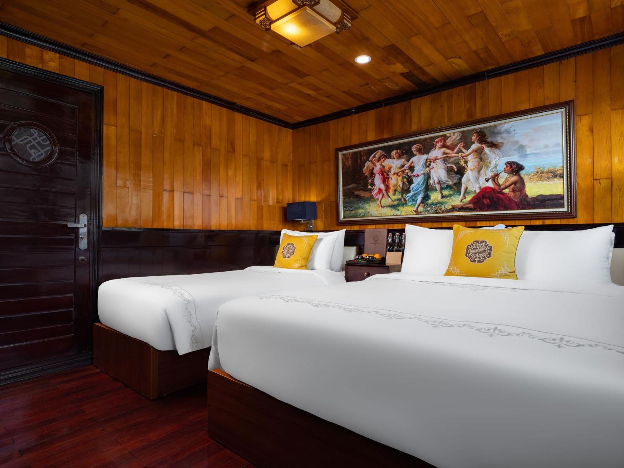 Hera Boutique Cruise Ha Long Bay Экстерьер фото