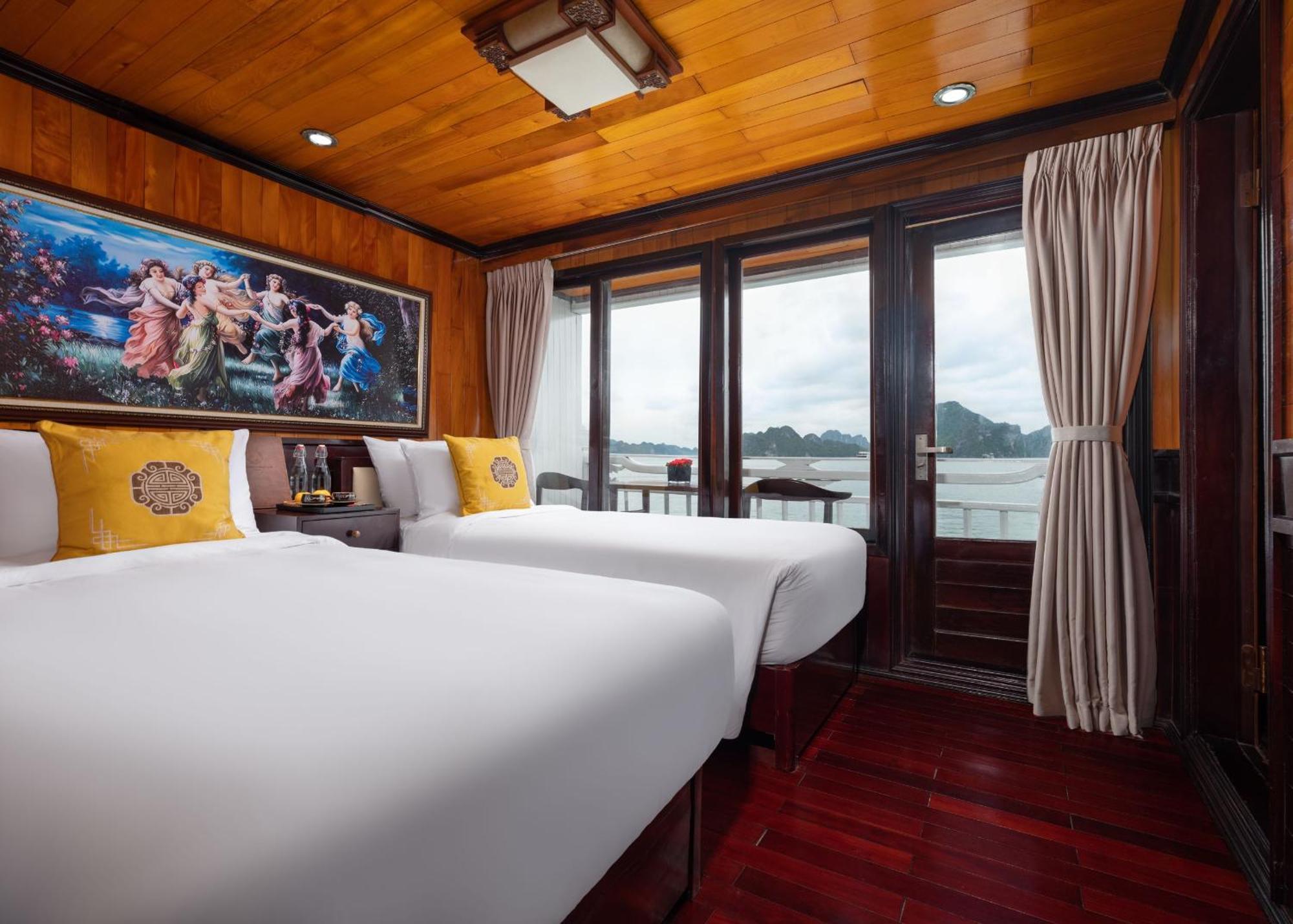 Hera Boutique Cruise Ha Long Bay Экстерьер фото